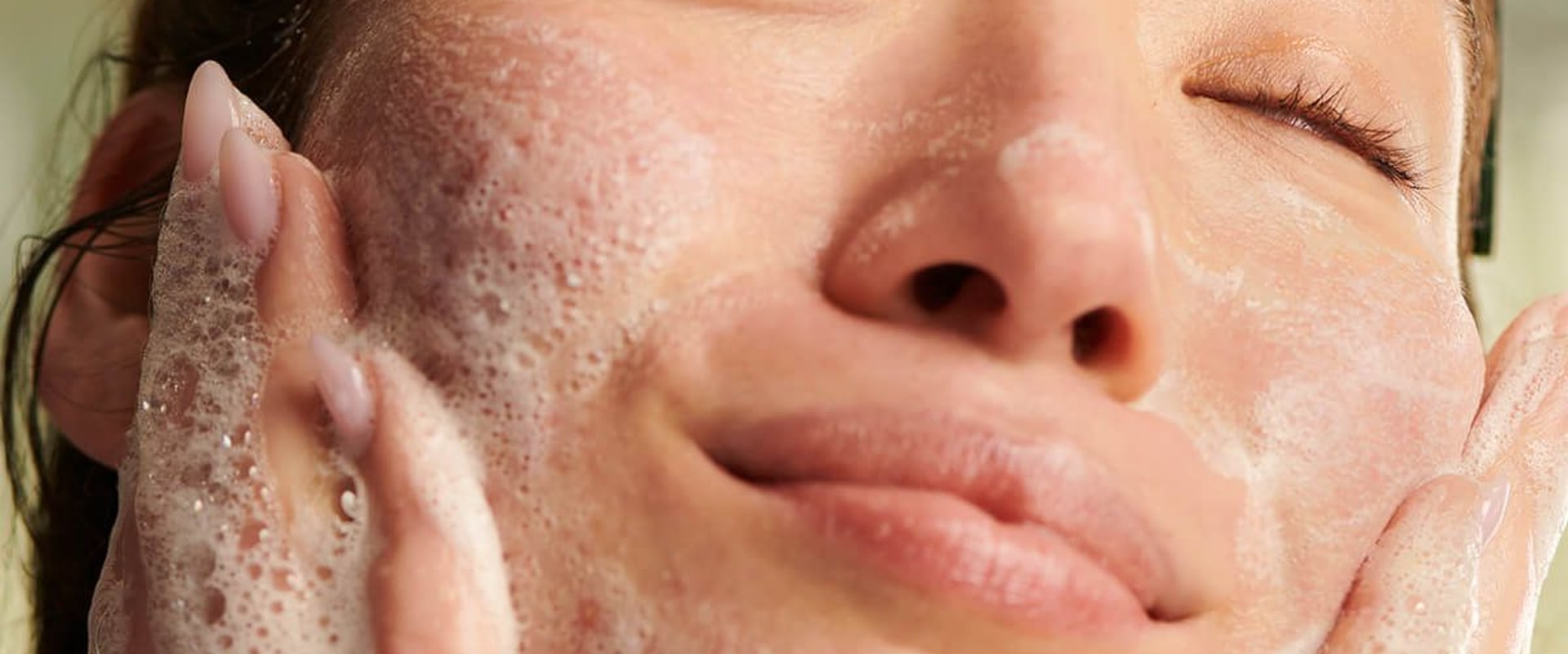 Post-Facial Skincare: Enhancing Your Glow