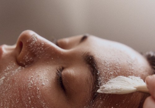 Step-by-Step Breakdown of a Typical Facial Session